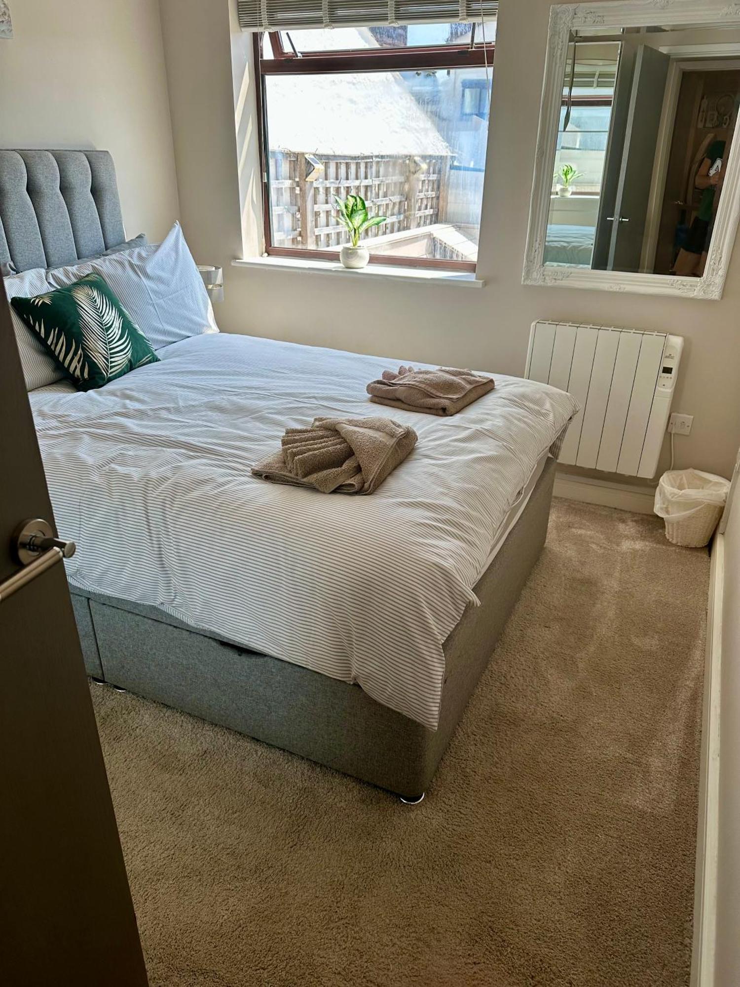 3 Bedroom Deganwy Sea View Beach House Ll31 Zewnętrze zdjęcie
